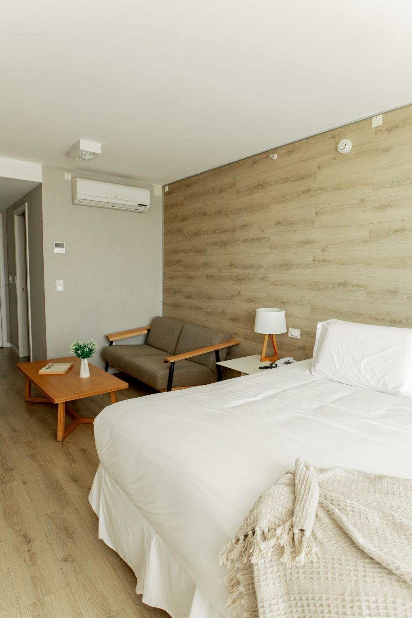 Smart Hotel مونتيفيديو المظهر الخارجي الصورة